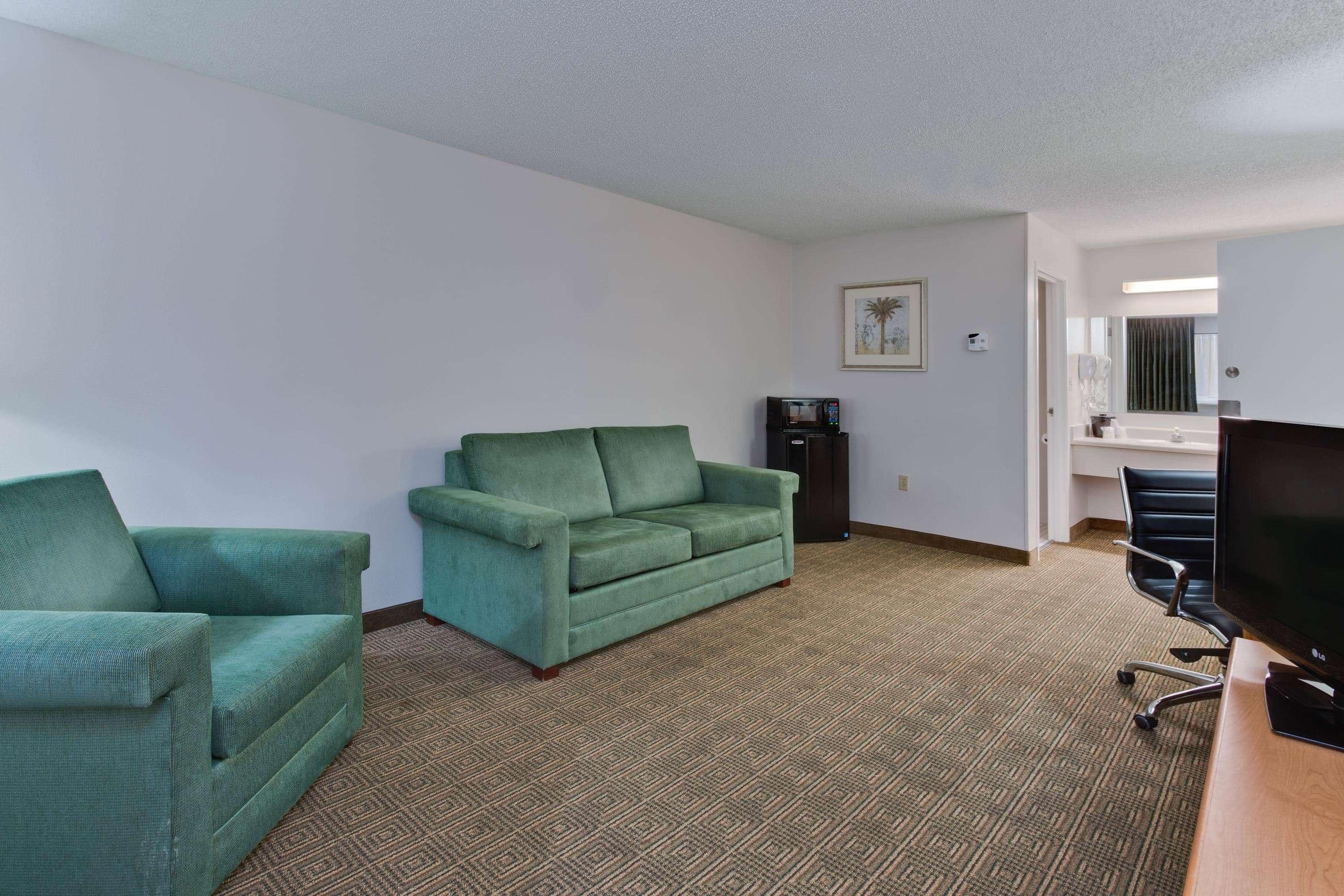 La Quinta Inn By Wyndham Tampa Near Busch Gardens Esterno foto